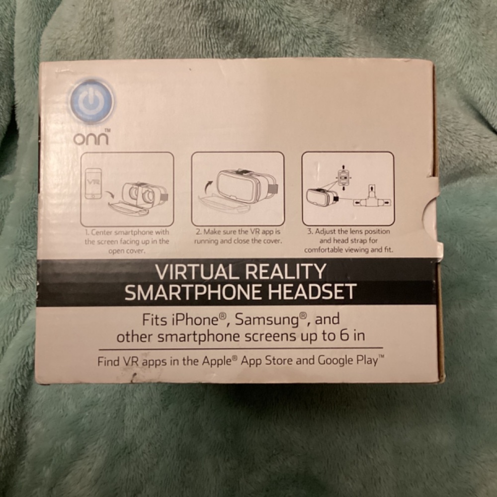 NEW Onn Virtual Reality Smartphone Headset - Picture 3 of 5